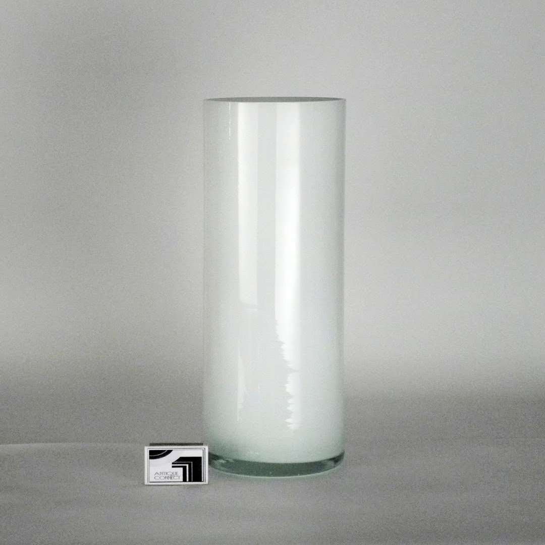 Weisse Design Bodenvase Vasen vendor-unknown