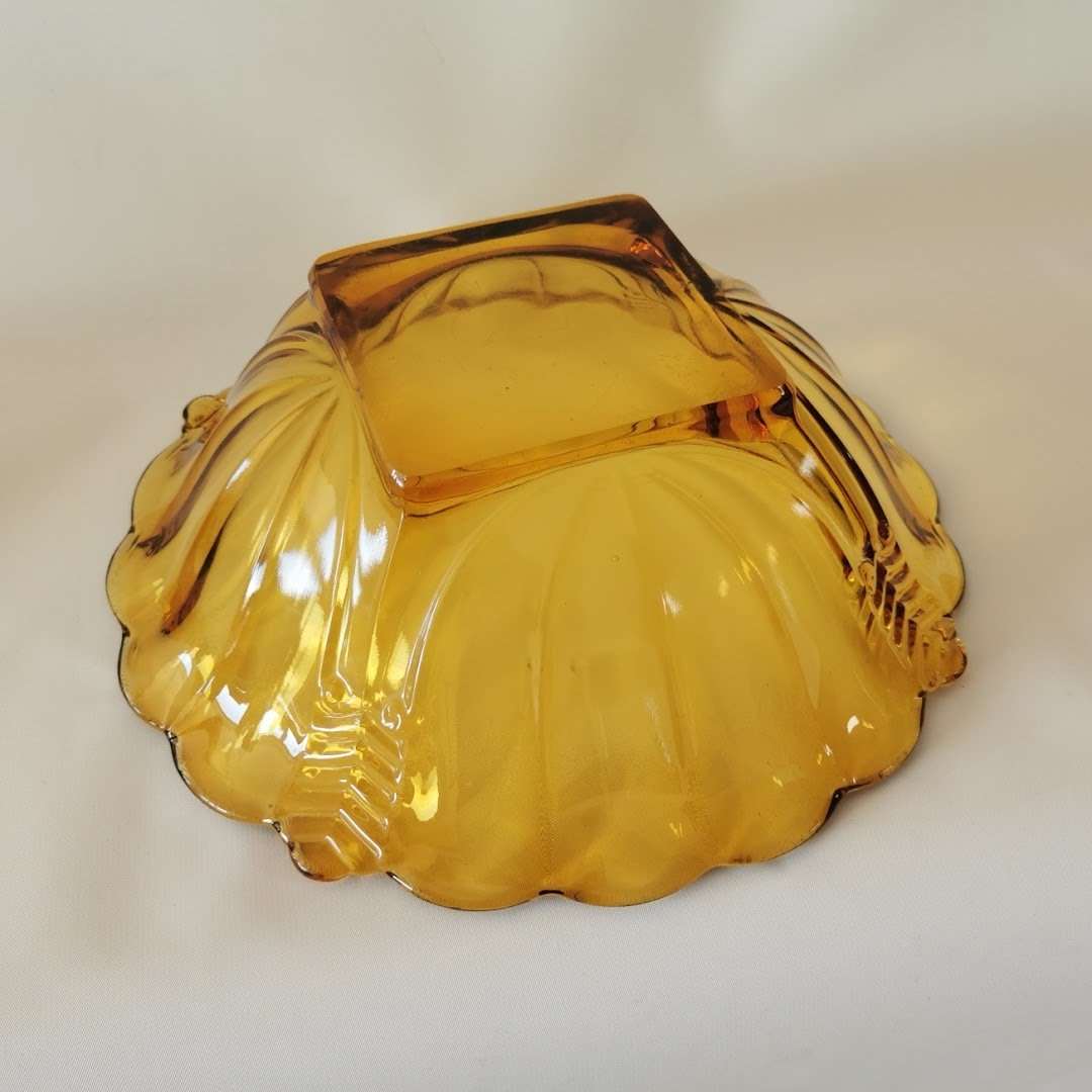 Art Déco Glasschale 1920-40.
