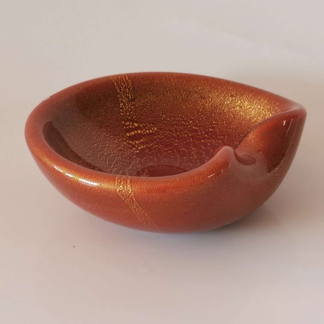 Glasschale mit Aventurin von Achimede Seguso Murano um 1950.