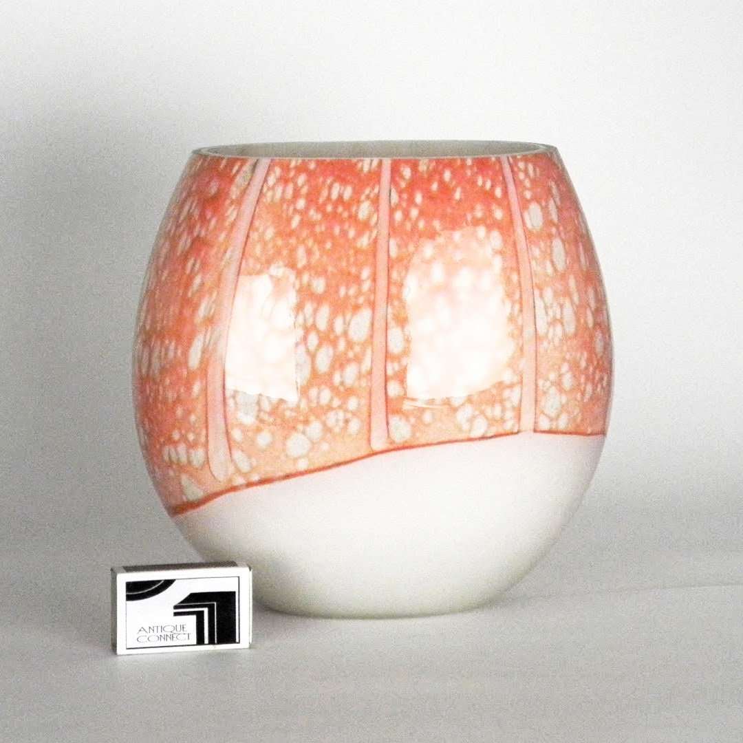 Elegante ovale Vase in Orange und Weiss Vasen vendor-unknown