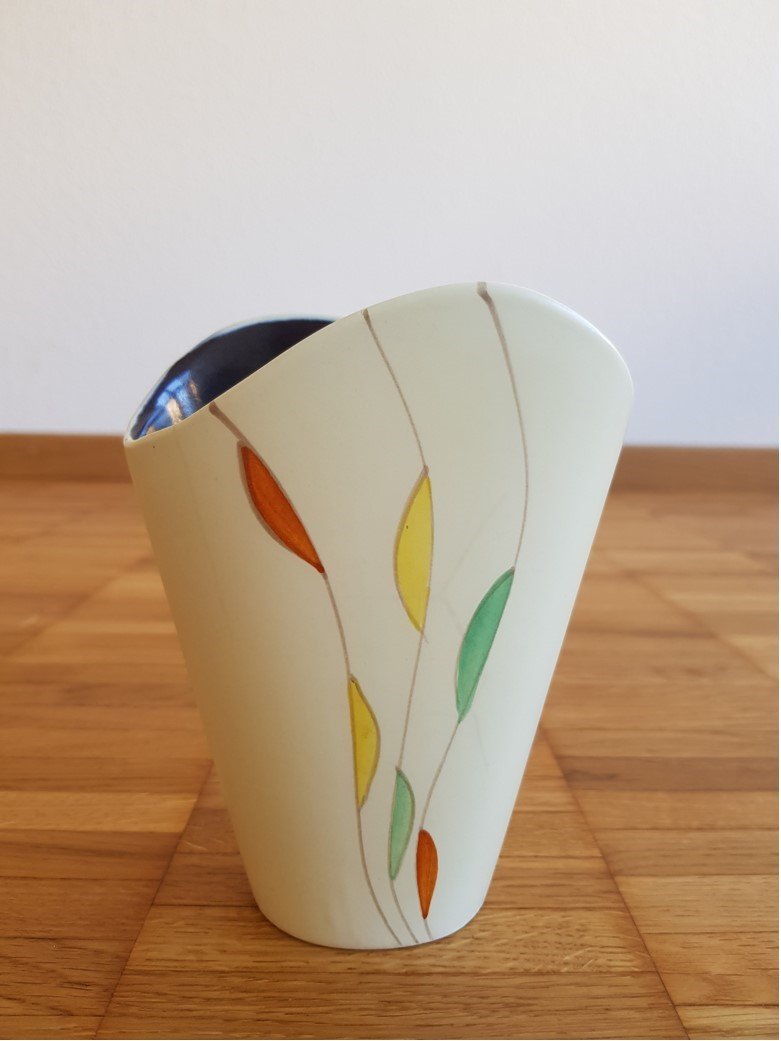 Hübsche Keramikvase 50er Jahre, signiert Vasen Vase 1950s