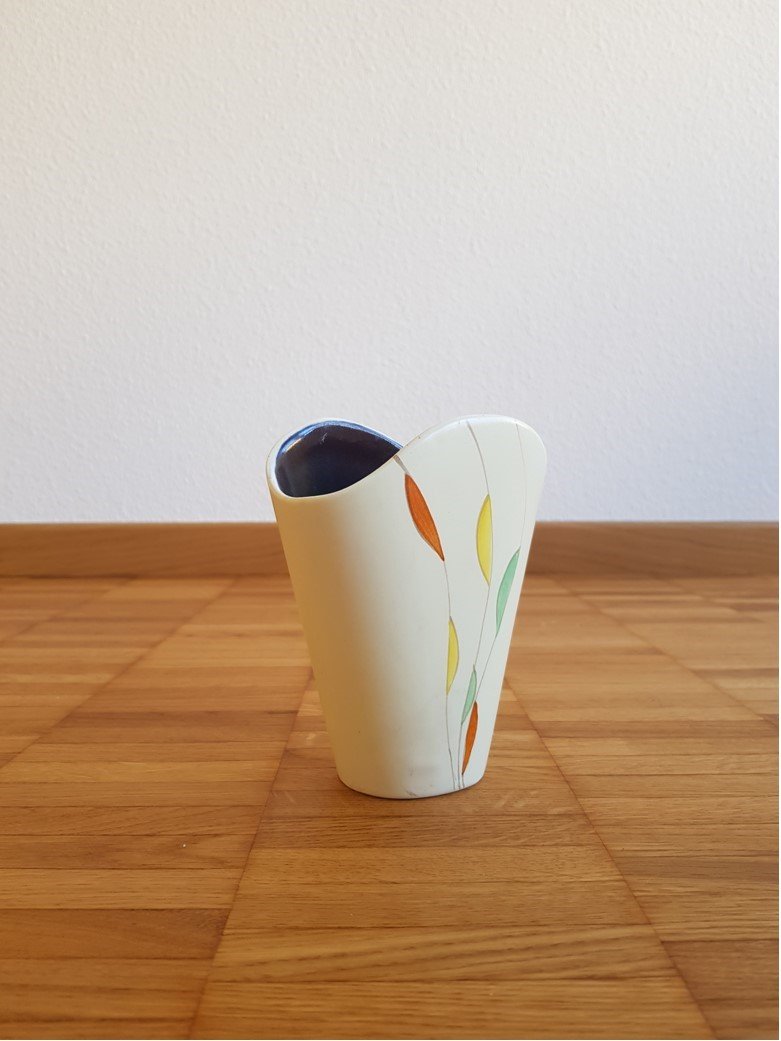 Hübsche Keramikvase 50er Jahre, signiert Vasen Vase 1950s