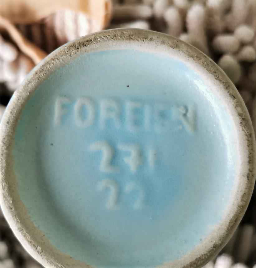 Hellblaue Keramikvase