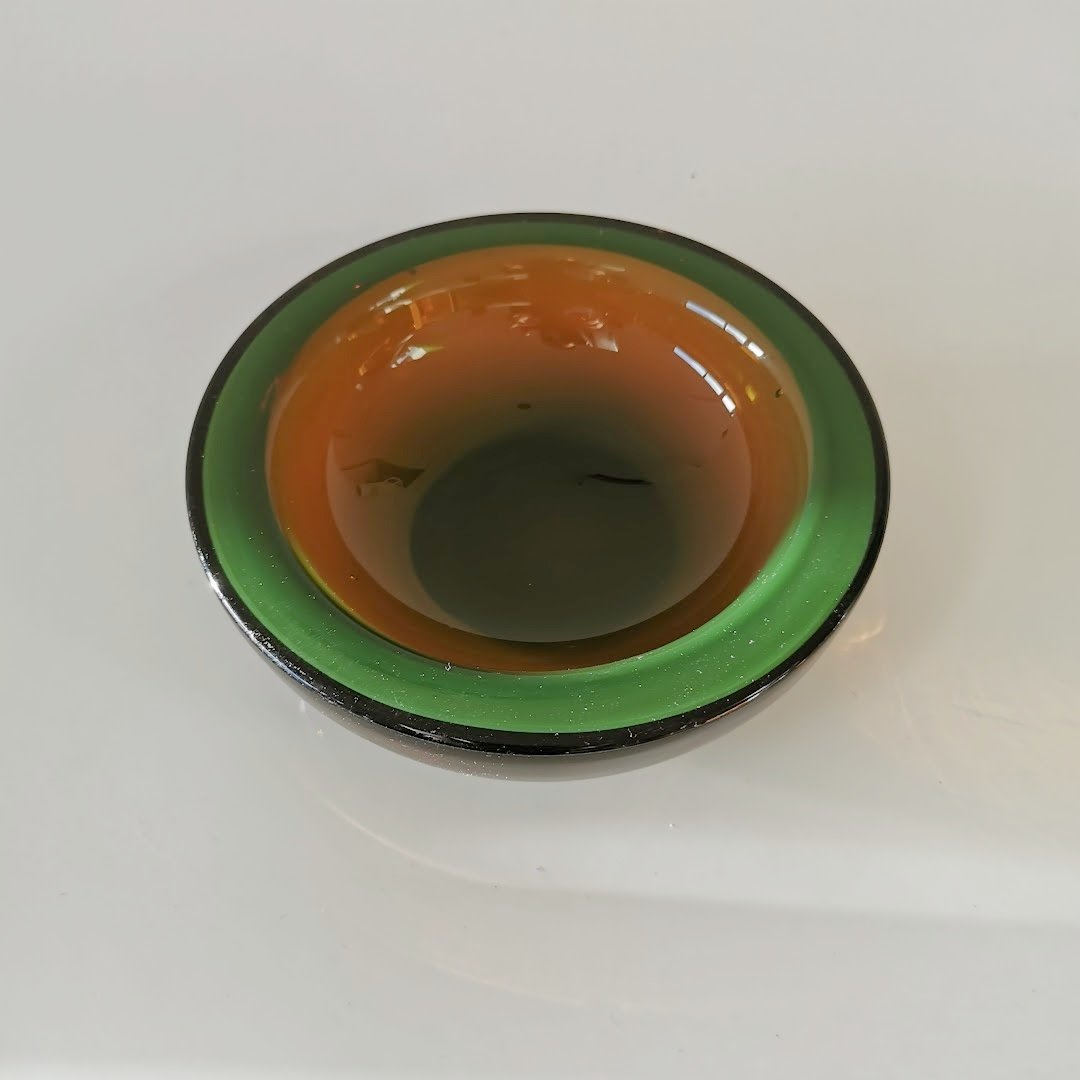 Uranglas Schale Murano um 1960-60.