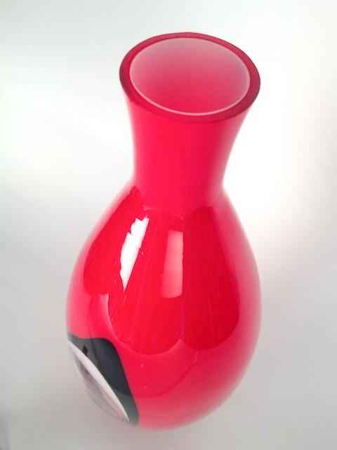 Rote Bodenvase