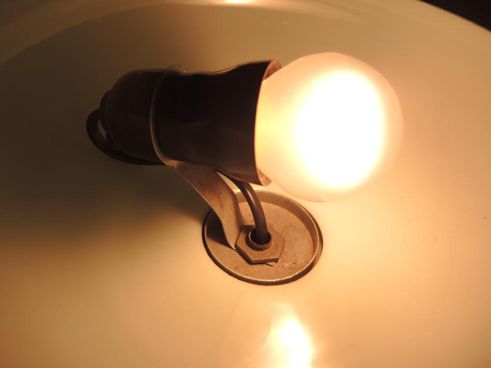 Dreiarmige Vintage Design Deckenlampe Deutschland um 1930-40.