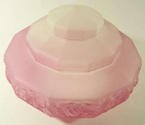 Rosa Art Déco Deckenlampe Frankreich.