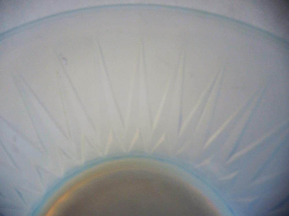 Grosse, opalisierende, runde Art Déco Schale