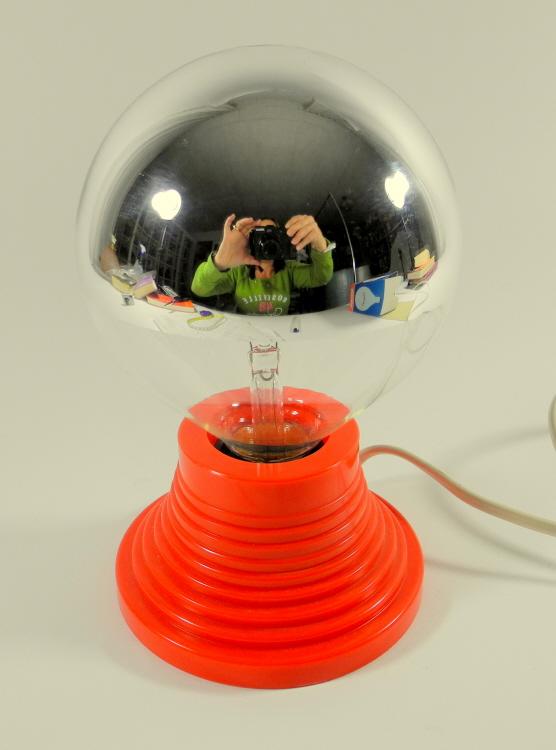 Aro Vintage Design Tischlampe Model 667/01 von Lindner um 1970.