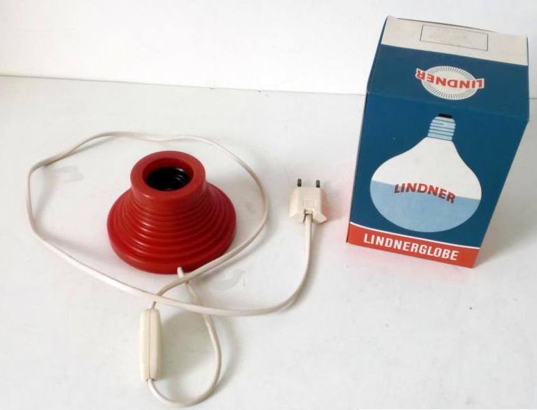 Aro Vintage Design Tischlampe Model 667/01 von Lindner um 1970.
