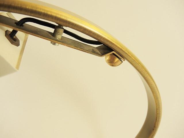 Grosse, antike Messinglampe um 1930-40.