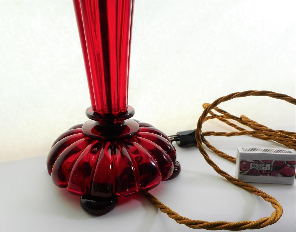 Grosser roter Lampenfuss von Seguso Murano 1950-60 signiert.