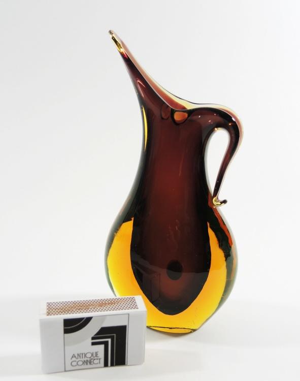 Bernsteinfarbene Sommerso Henkelvase, Murano um 1960
