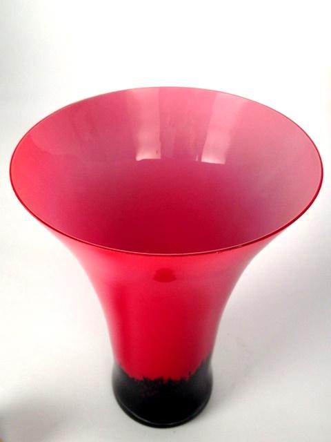 Grosse rote Vase.