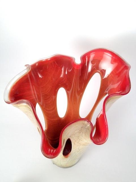 Fazzoleti Bodenvase mit Löchern. Einzigartiges Dekoobjekt.