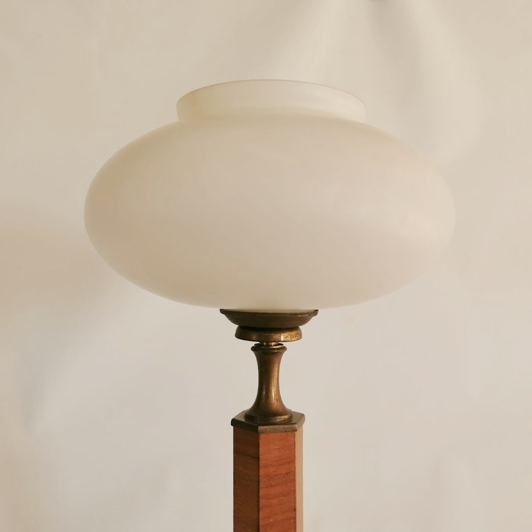 Vintage Art Déco Tischlampe 1930.