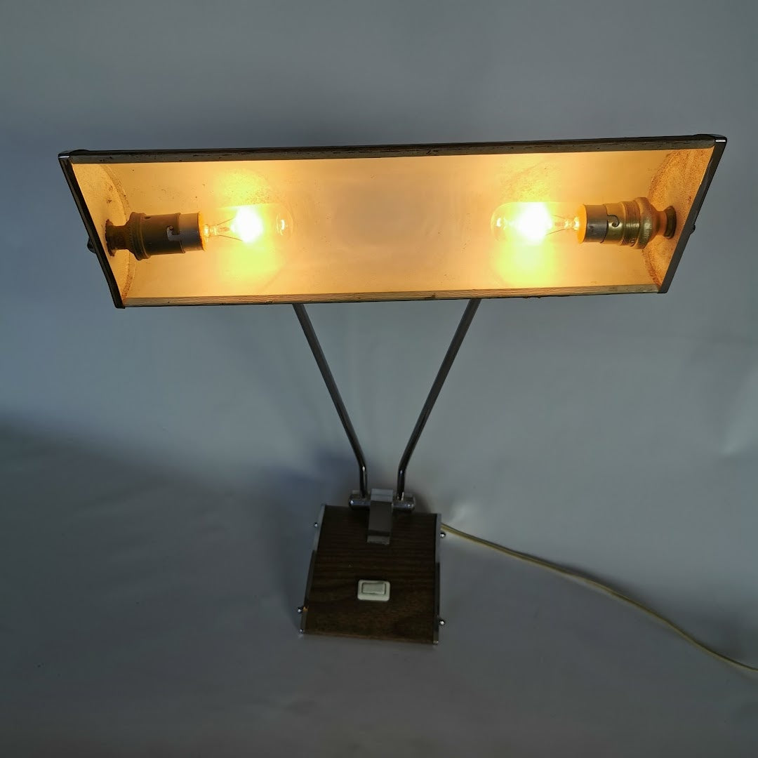 Art Déco Tischlampe.