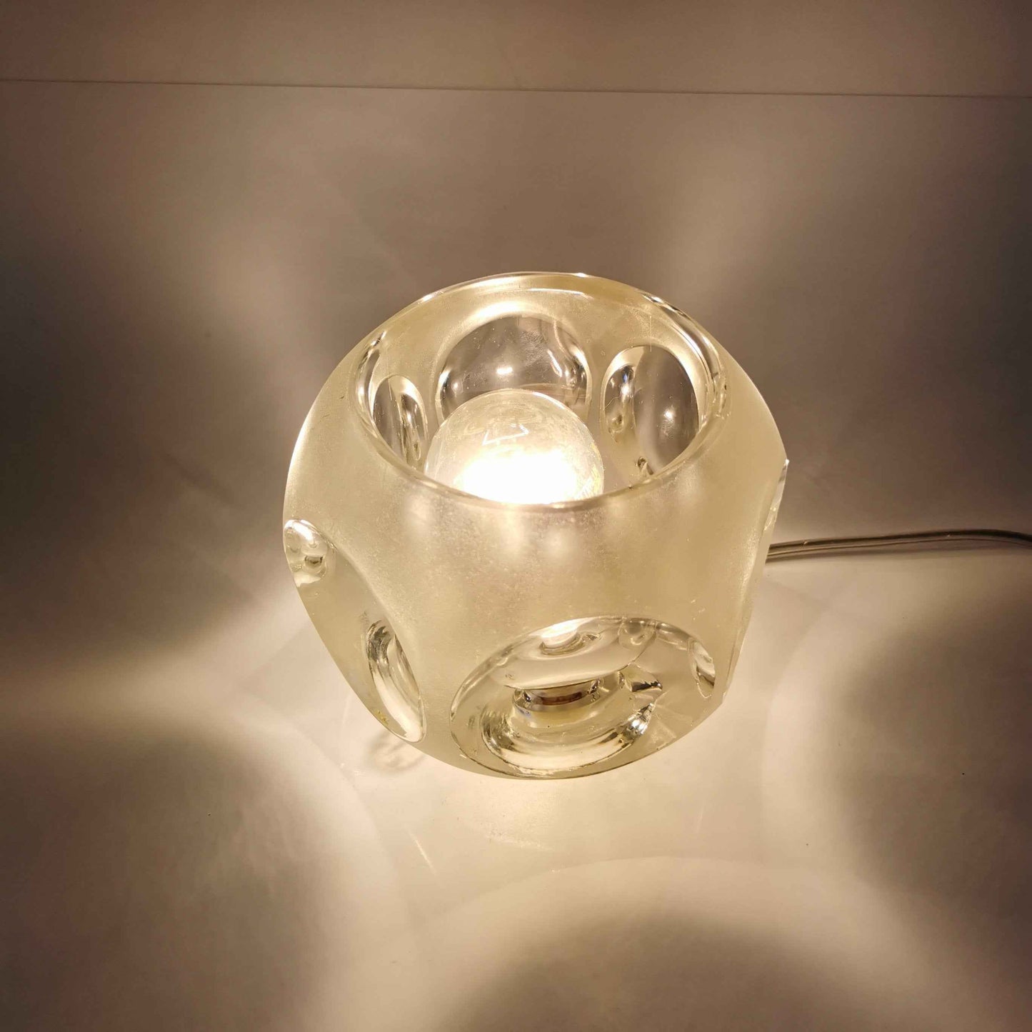 Tischlampe Ice Cube