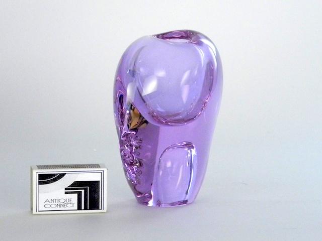 Kleine Alexandrit Vase von Miroslav Klinger ZBS Bohemia um 1970-1999.