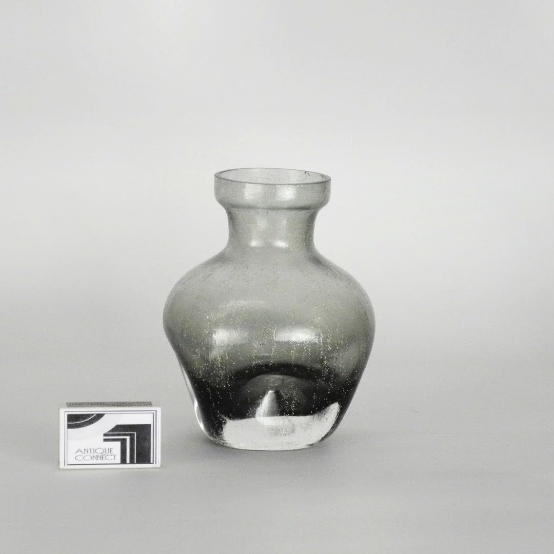 Kleine Tischvase, Rauchglas mit Aventurin Vasen Art Deco