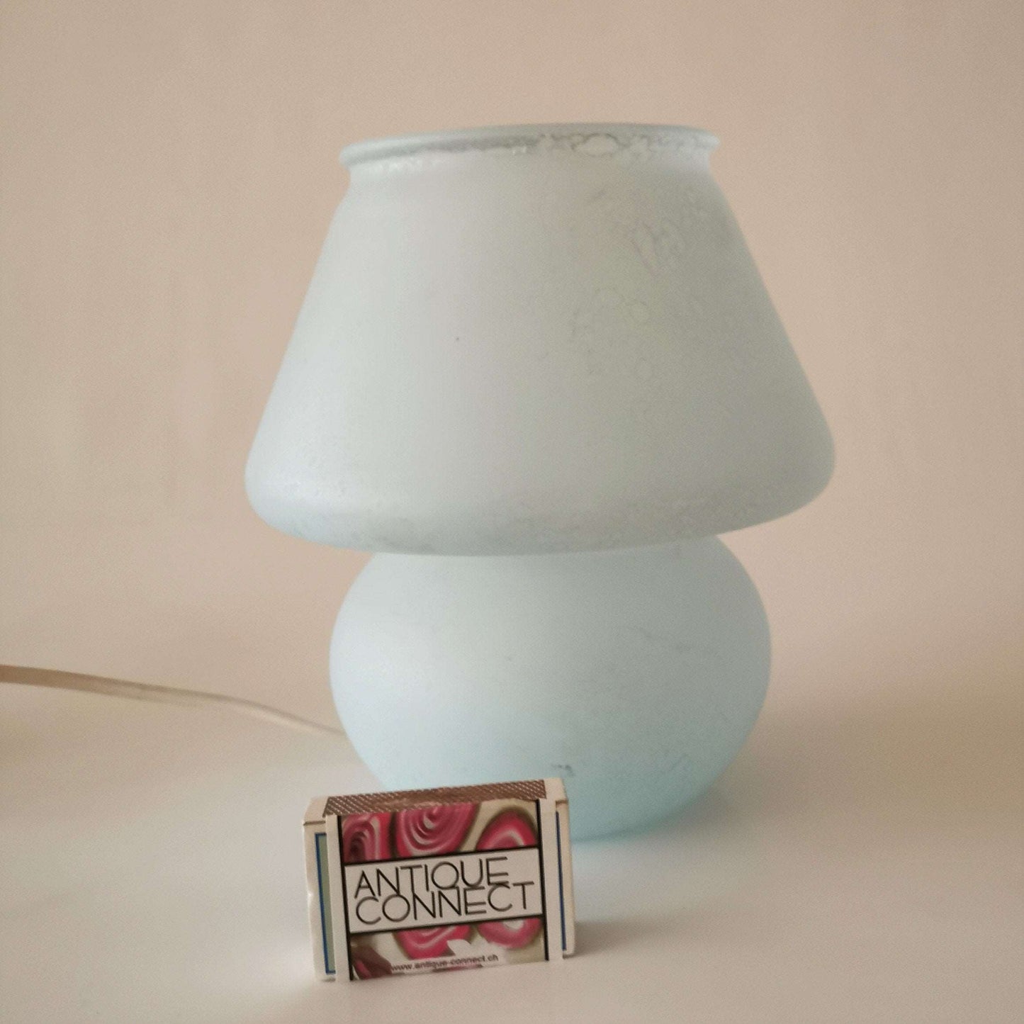 Kleine blaue Tischlampe Italien um 1970 Lampen Made in Italy 