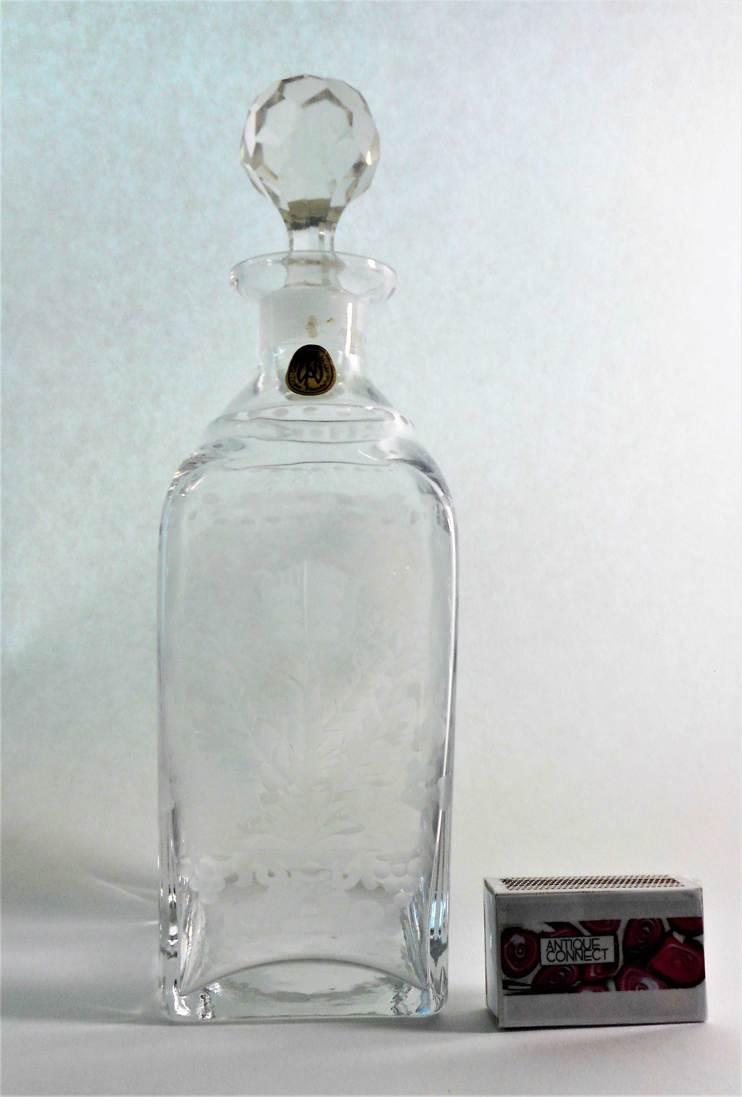 Quadratische Kristallkaraffe, Tiroler Handarbeit Wolke, (A) Dekorative Flaschen vendor-unknown 