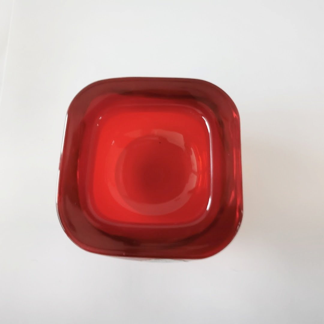 Kleine rote Glasschale von Salviati Murano um 1950 Dekorative Gefäße Murano Salviati 