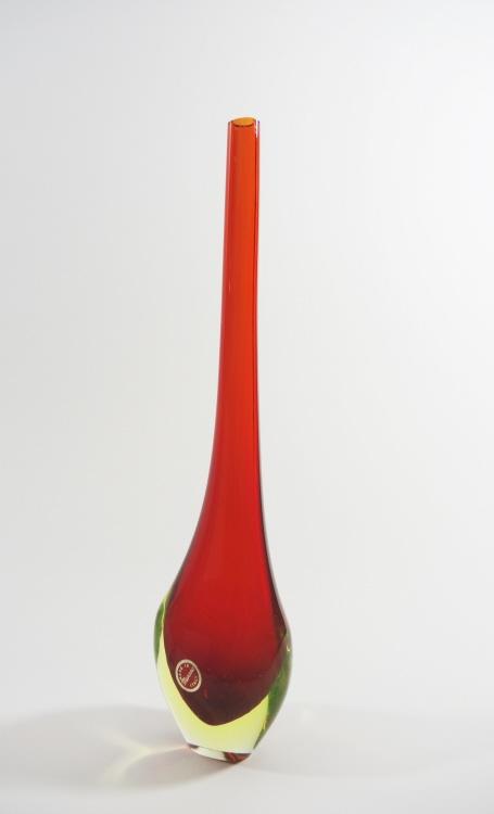 Hohe, schlanke, rote Sommerso Vase, Murano um 1950-60